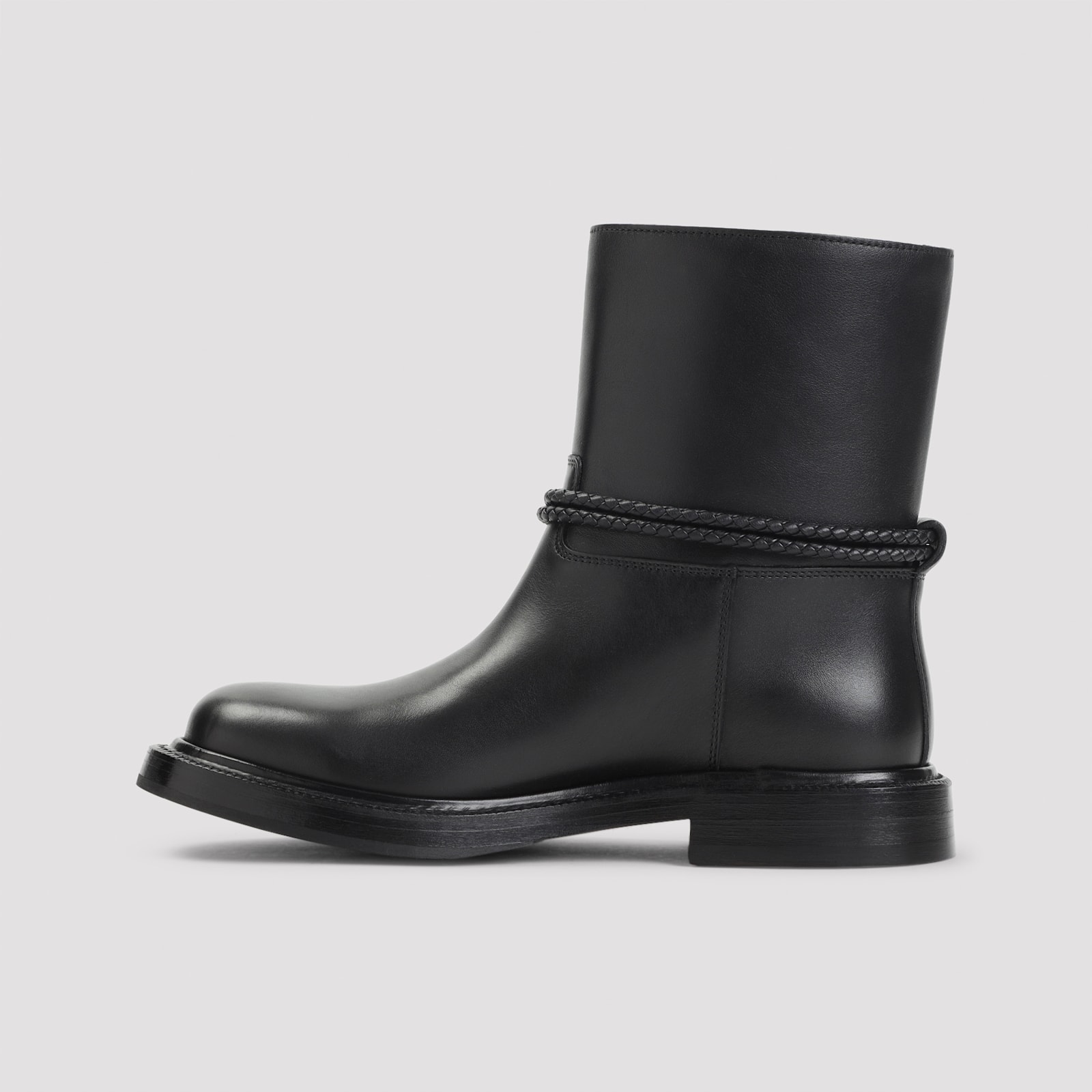 Bottega Veneta Women Black Ankle Boots With Metallic Detail On The Side And Applied Laces In Leather In Black