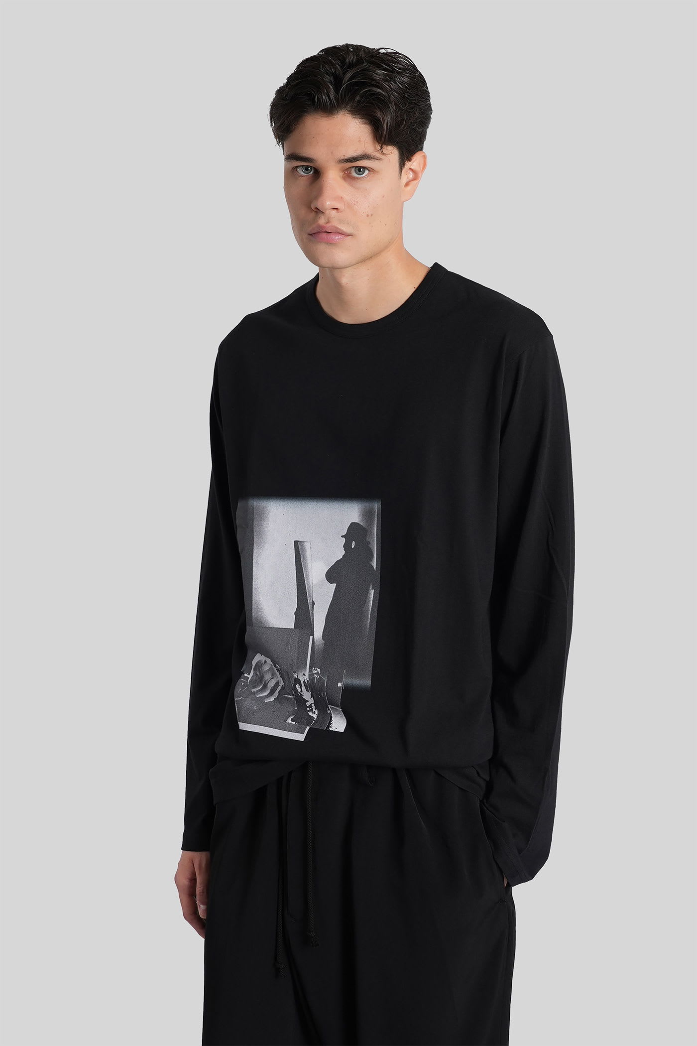Yohji Yamamoto Graphic-print Long-sleeve T-shirt In Black