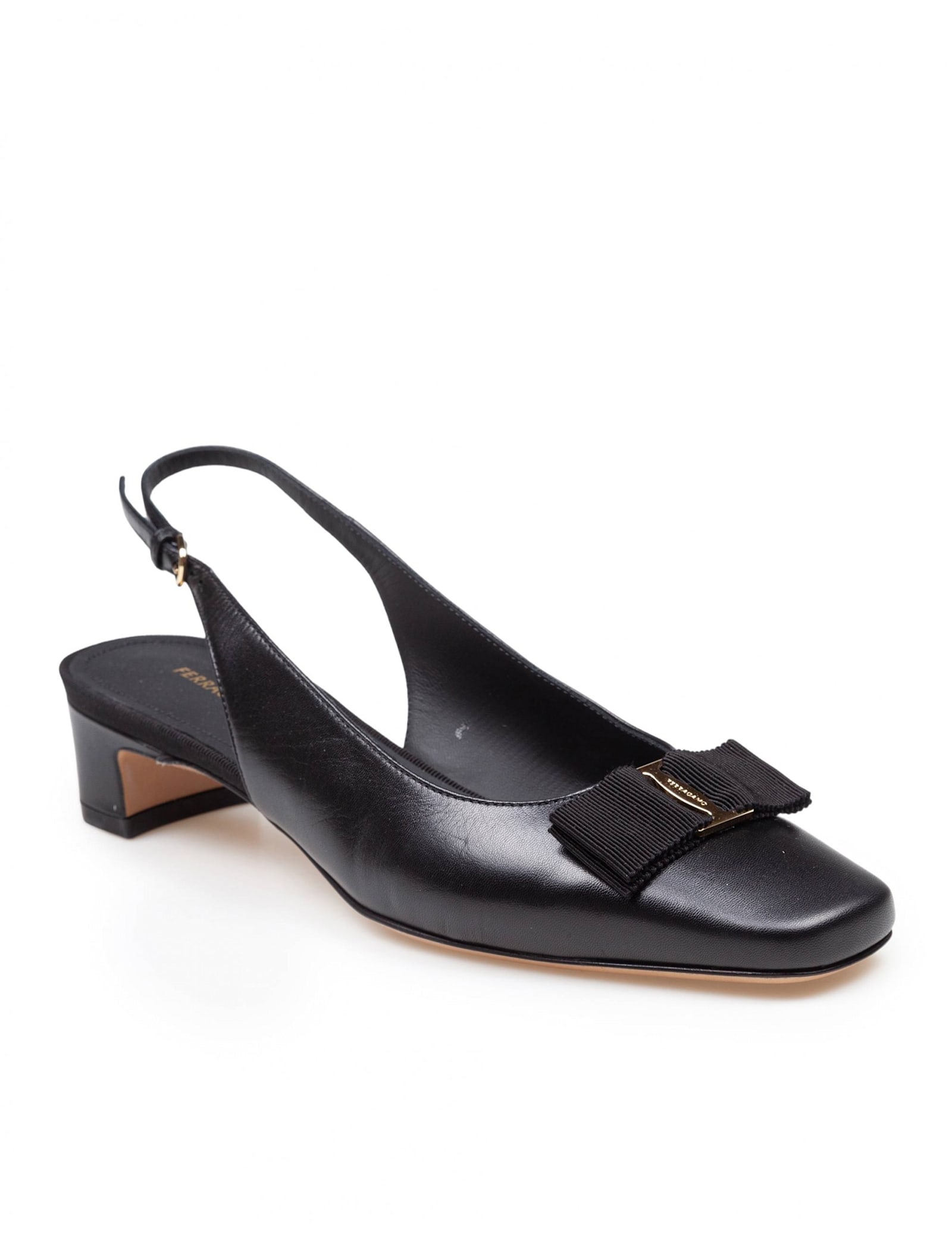 Ferragamo Bow Detail Slingback Pump In Black