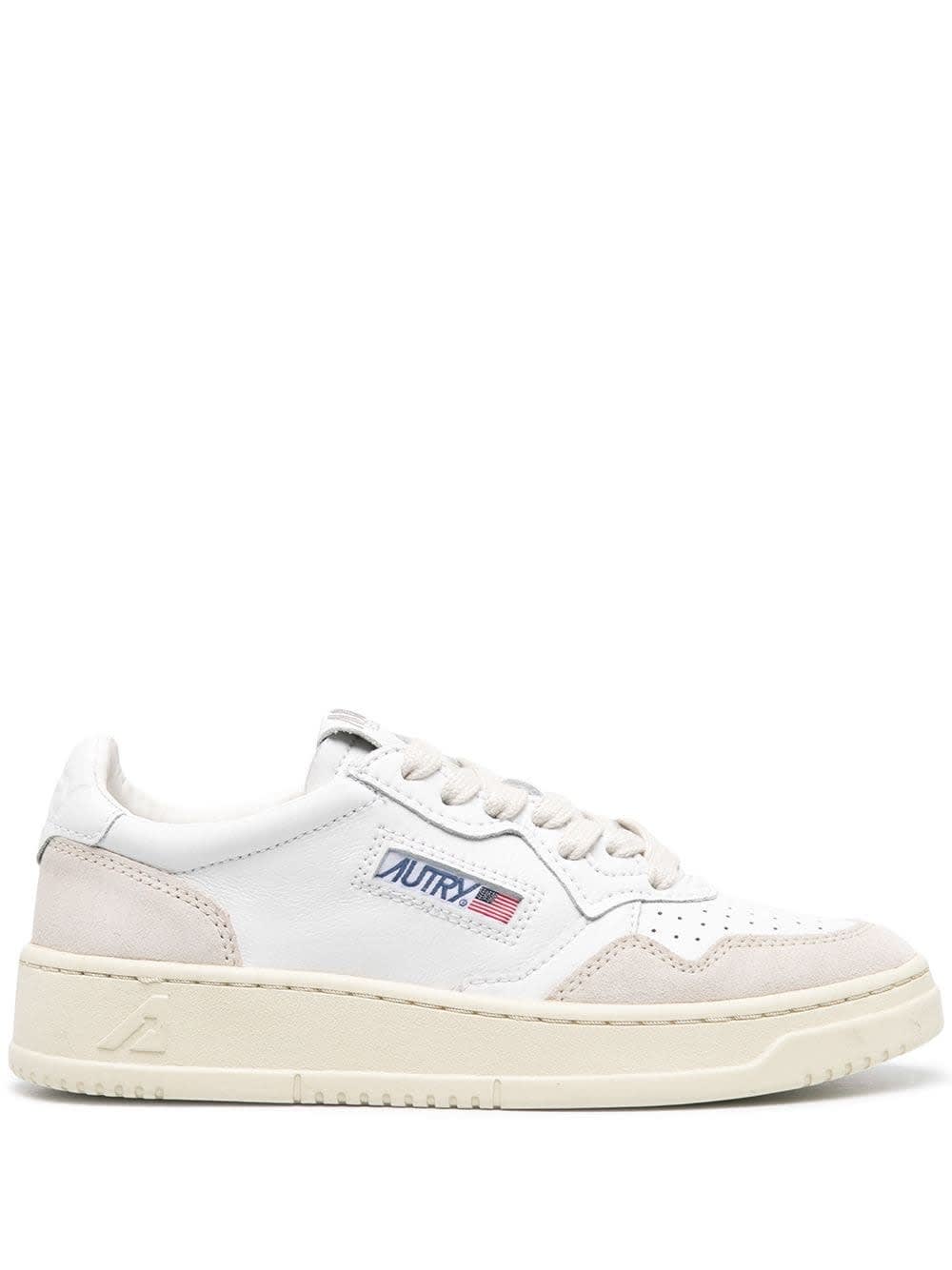 Shop Autry Medalist Low Sneakers In White Suede And Leather