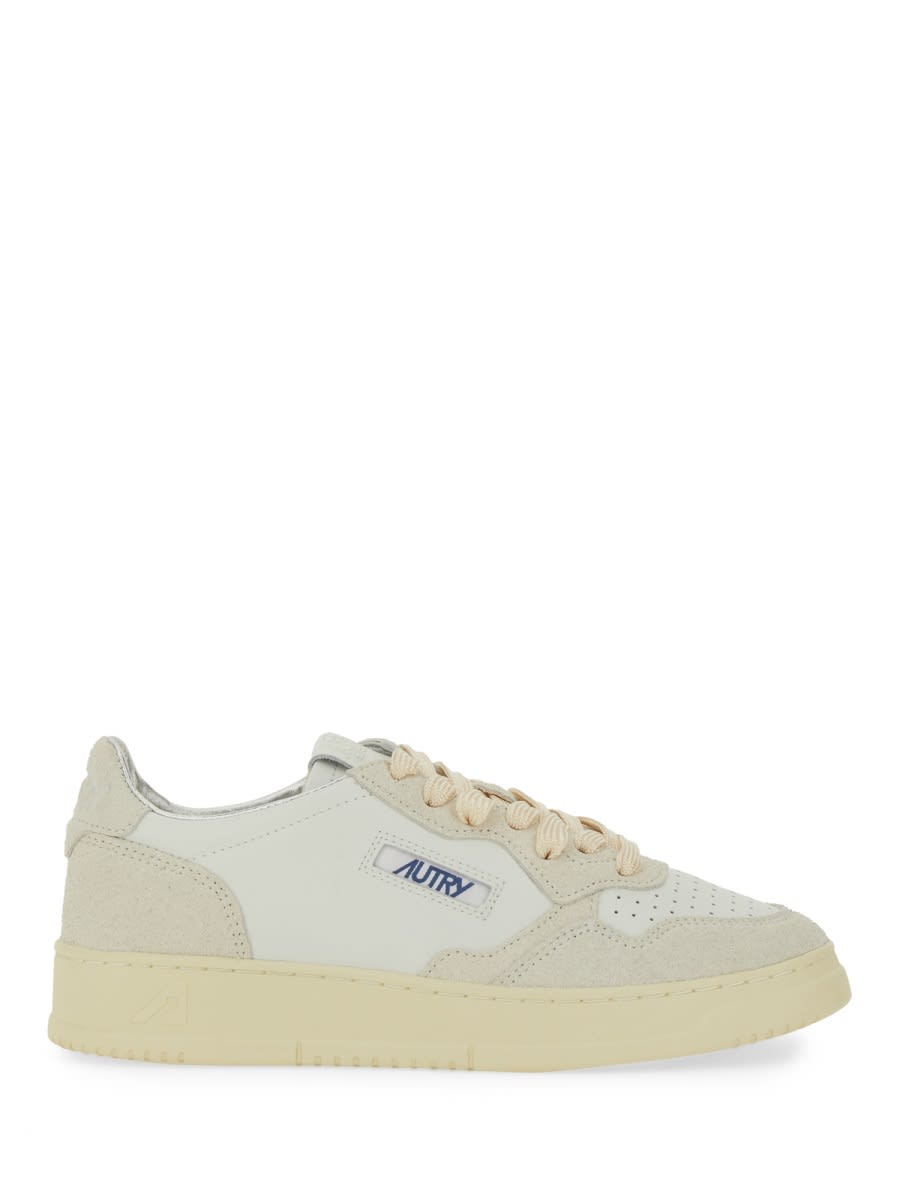 Autry Medalist Low Sneaker In White