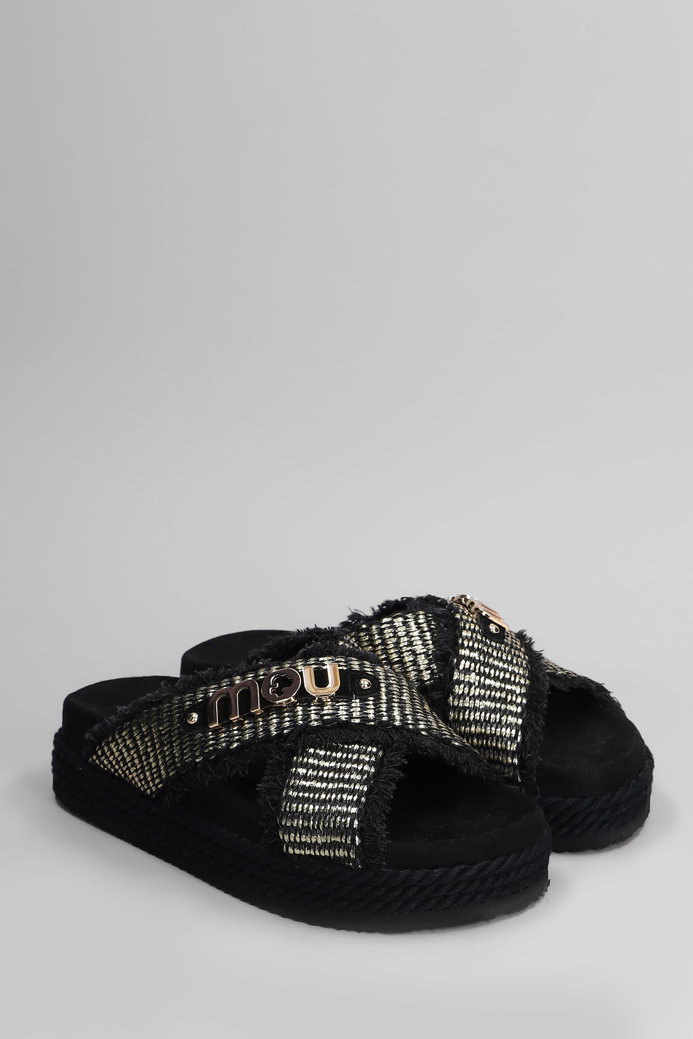 Mou Crisscross Flats In Black Raffia In Black