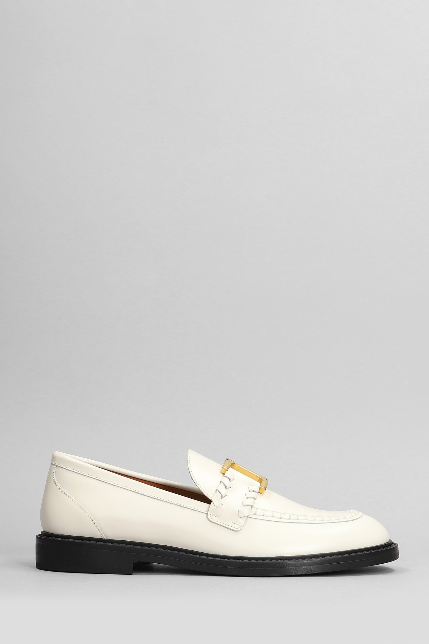 Chloé Mercie Loafers In White Leather