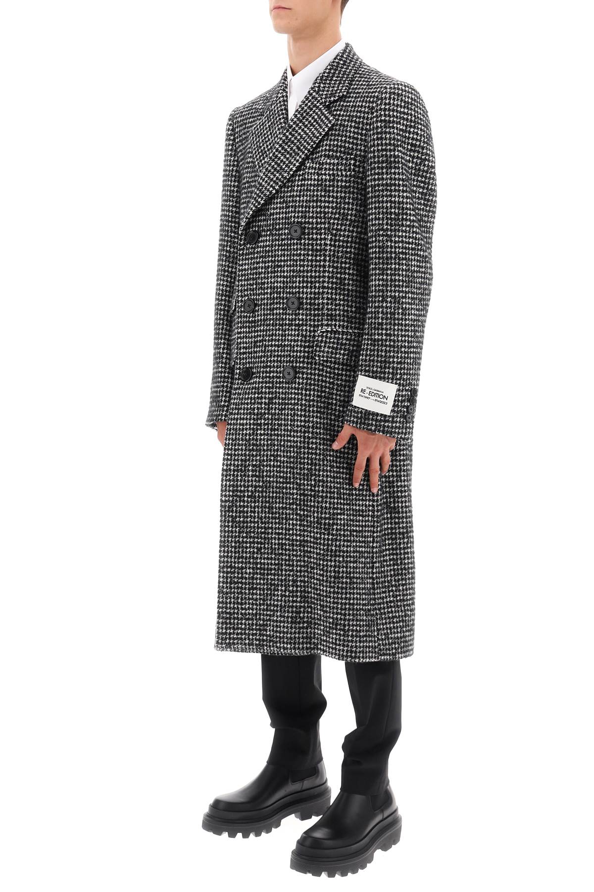 Shop Dolce & Gabbana Re-edition Coat In Houndstooth Wool In Fantasia Non Stampa (white)