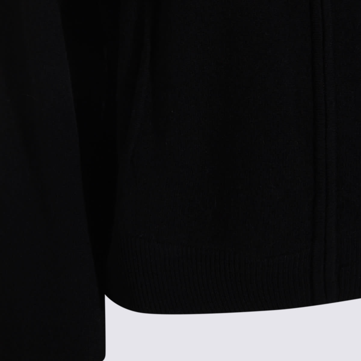Allude Sweaters Blacks And Greys In Black