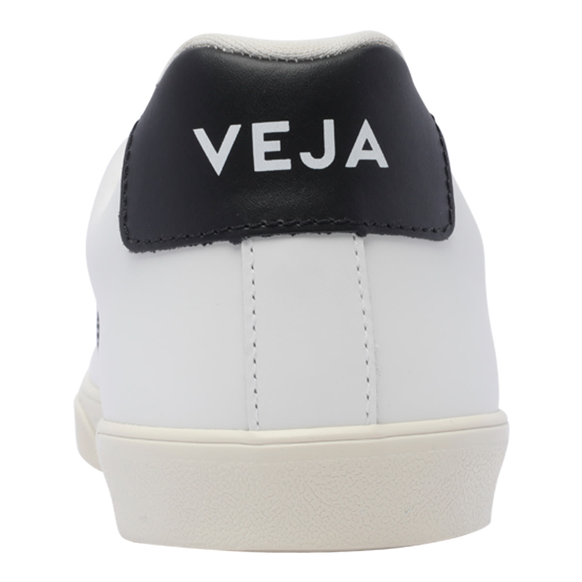Veja Low Top Sneakers With Contrast Heel Tab In White