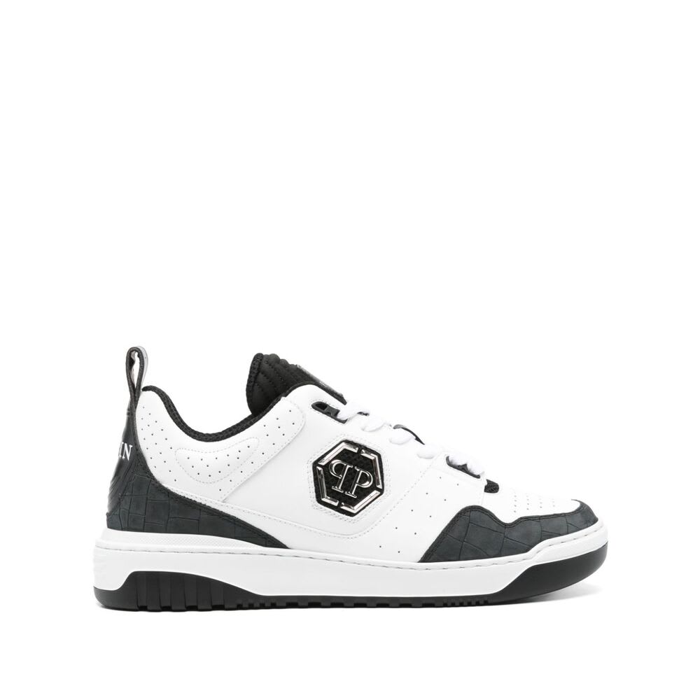 Shop Philipp Plein Sneaker In White/black