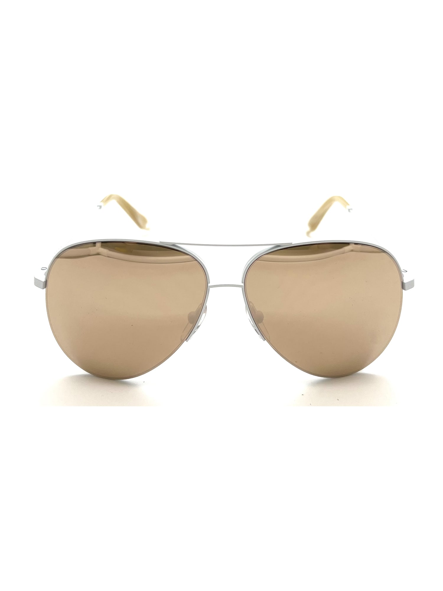 Shop Victoria Beckham Vbs100 C18 Sunglasses In Ct Gold Mi