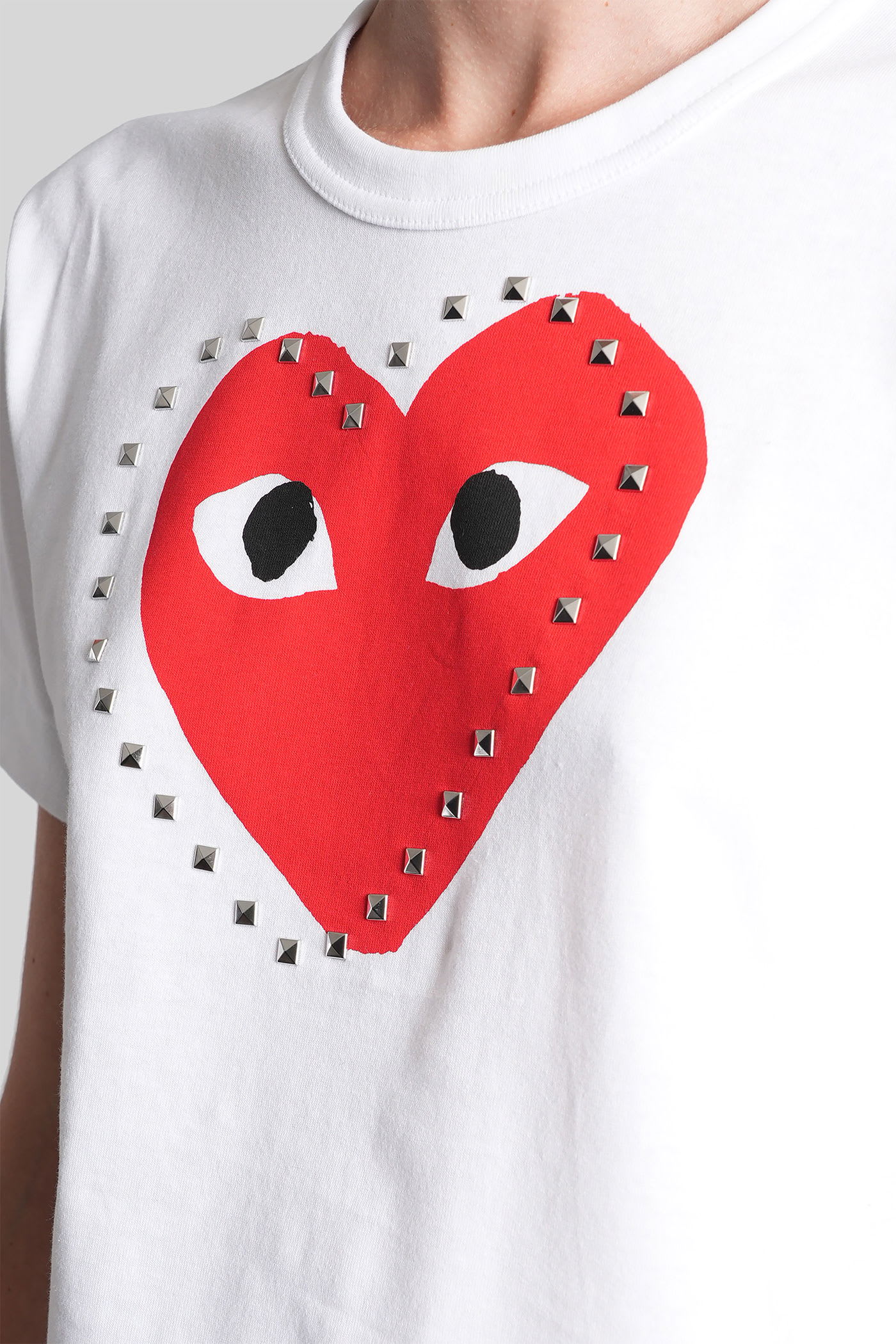 Comme Des Garçons Play Crew Neck Graphic Print Stud Embellishments In White