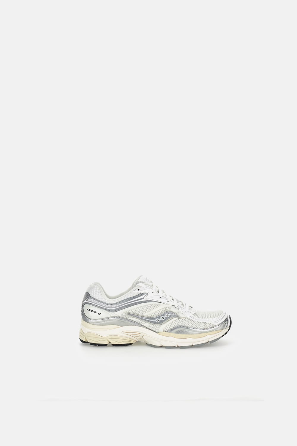 Saucony Mens White Silver Progrid Omni 9 Woven Trainers In Multi