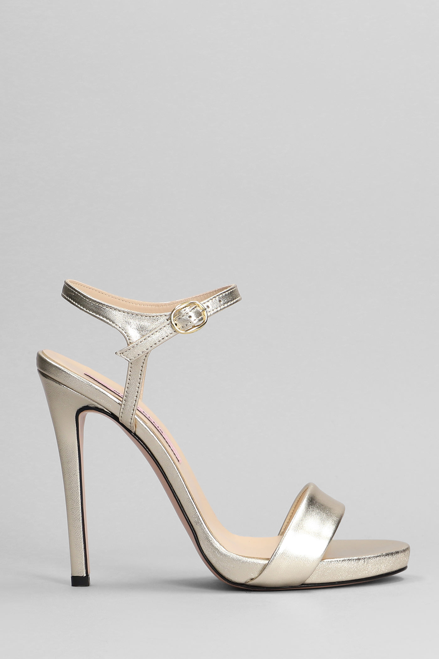 Vivace Sandals In Gold Leather