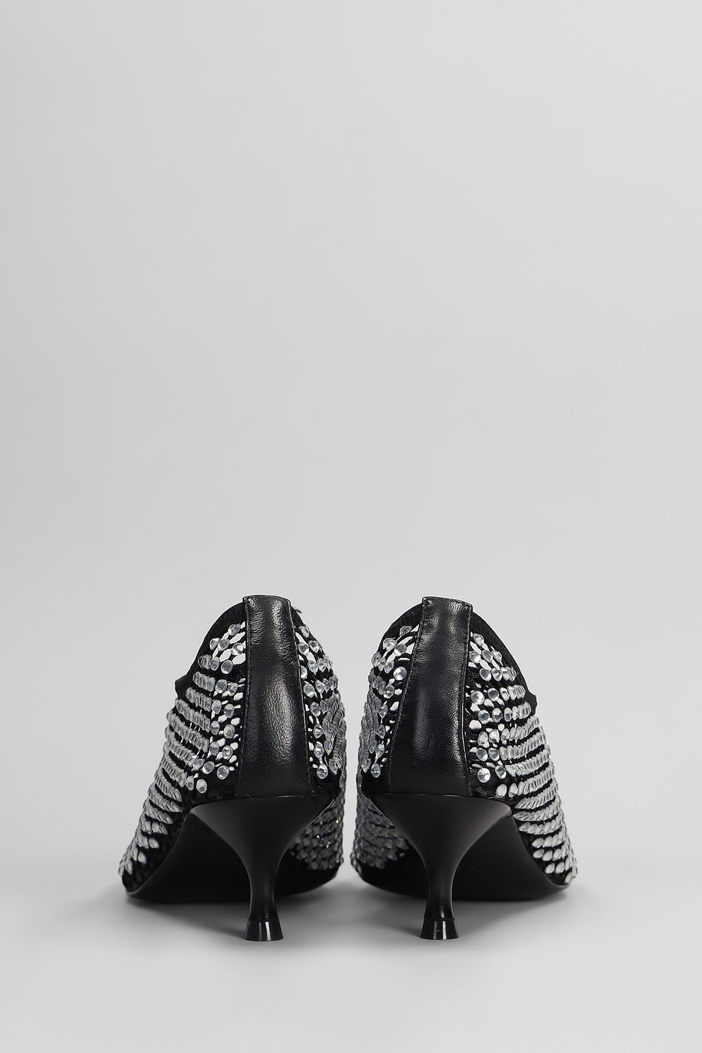 STRATEGIA PUMPS IN BLACK LEATHER