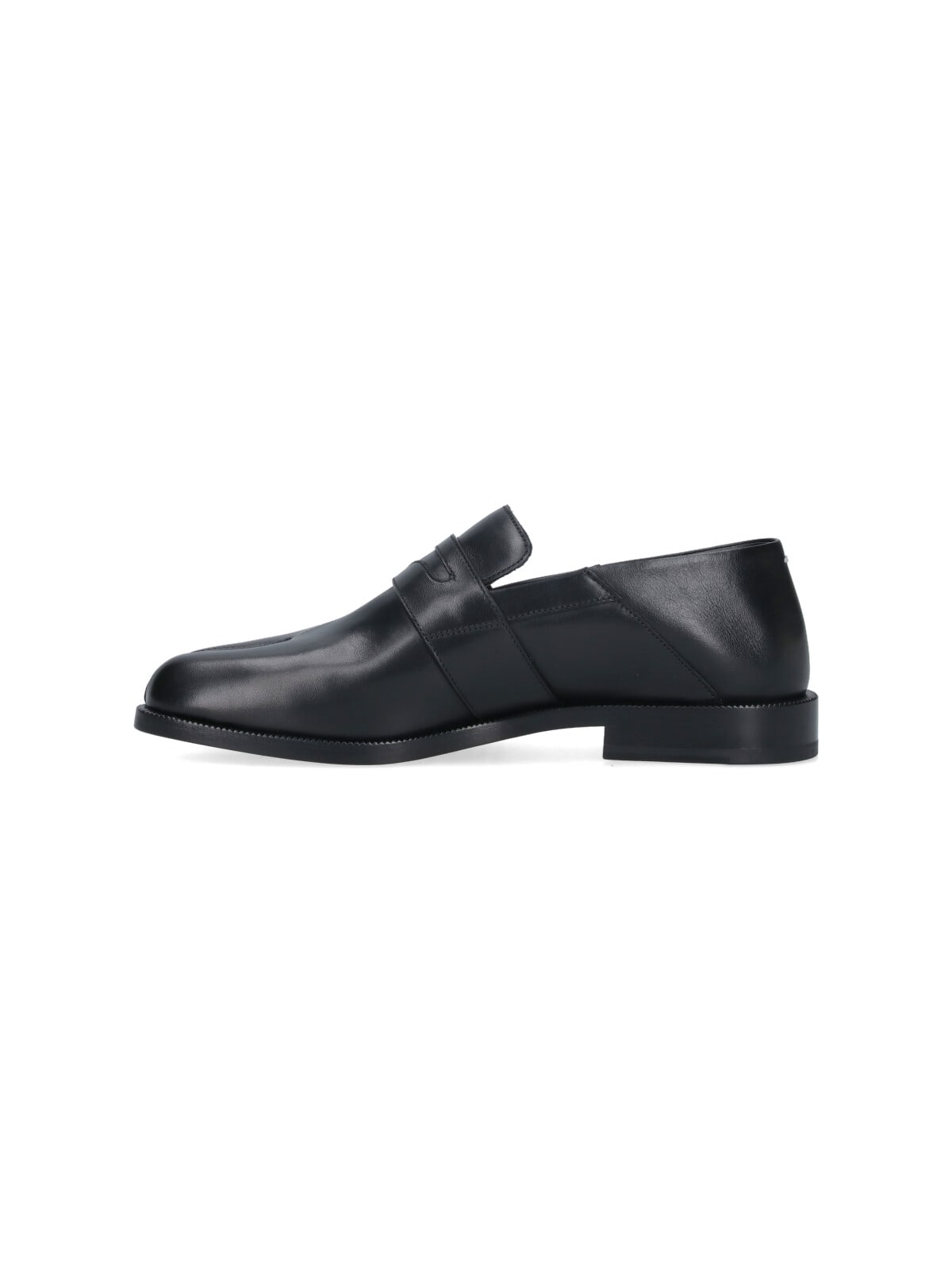 Maison Margiela Tabi Loafers In Black
