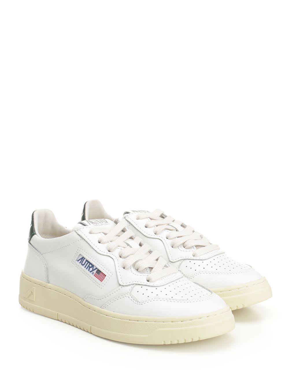 Autry Medalist Low Sneaker In White