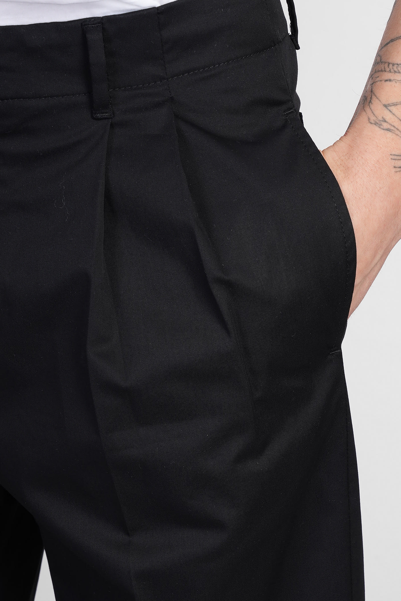 Lardini Pants In Blue Cotton In Black