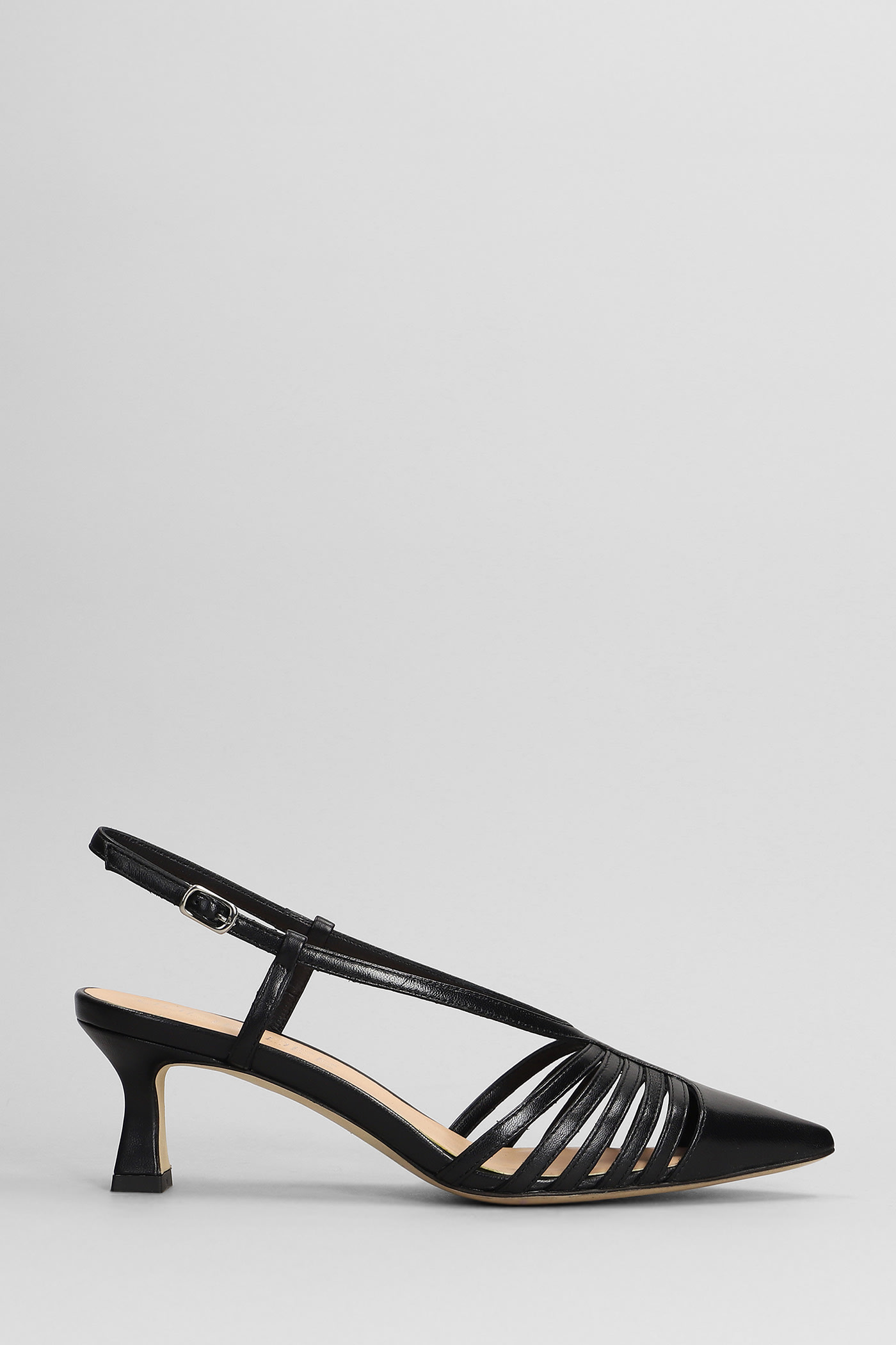 Pumps In Black Leather
