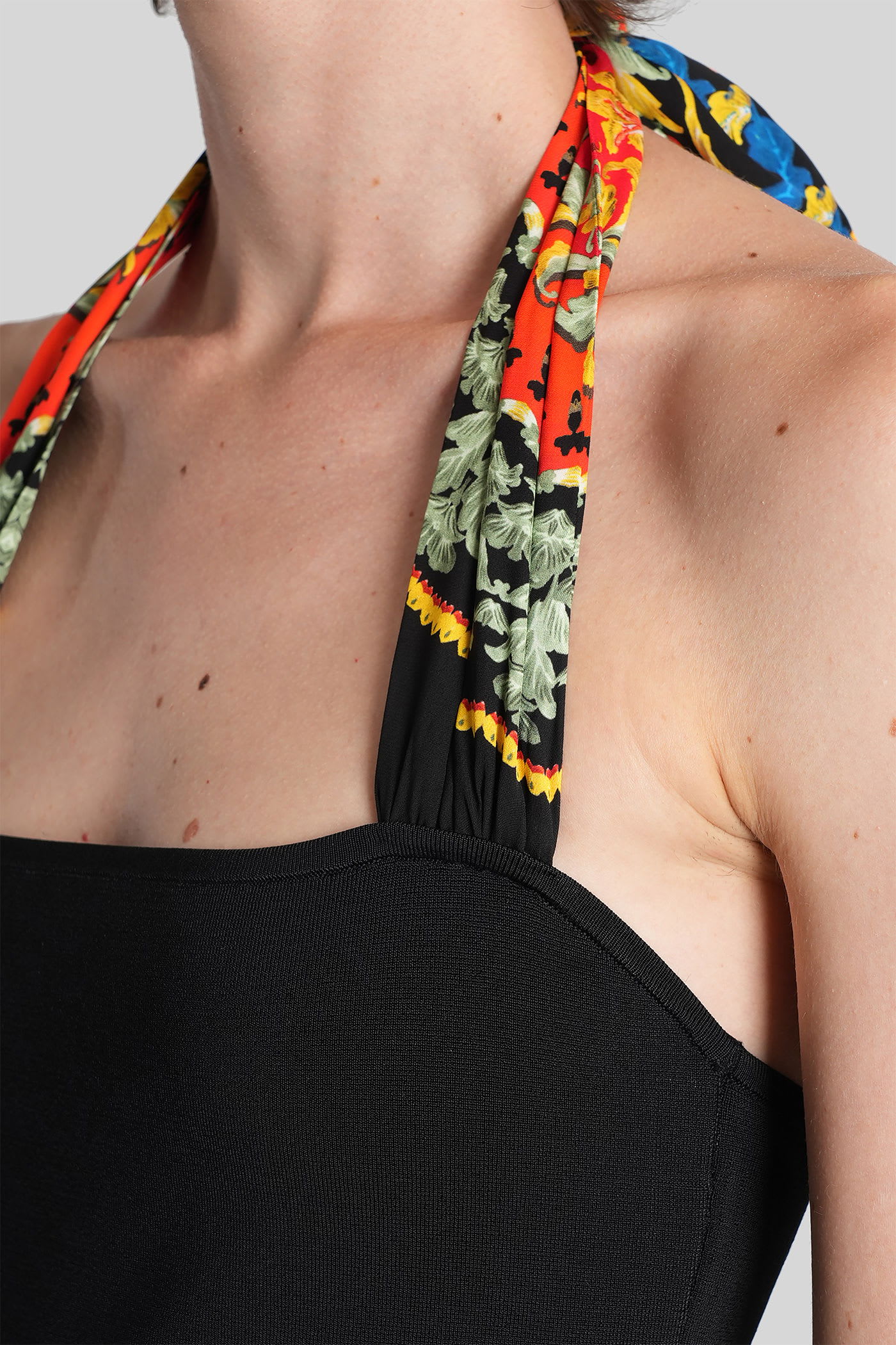 Alice And Olivia Lee Floral-print Halterneck Top In Black