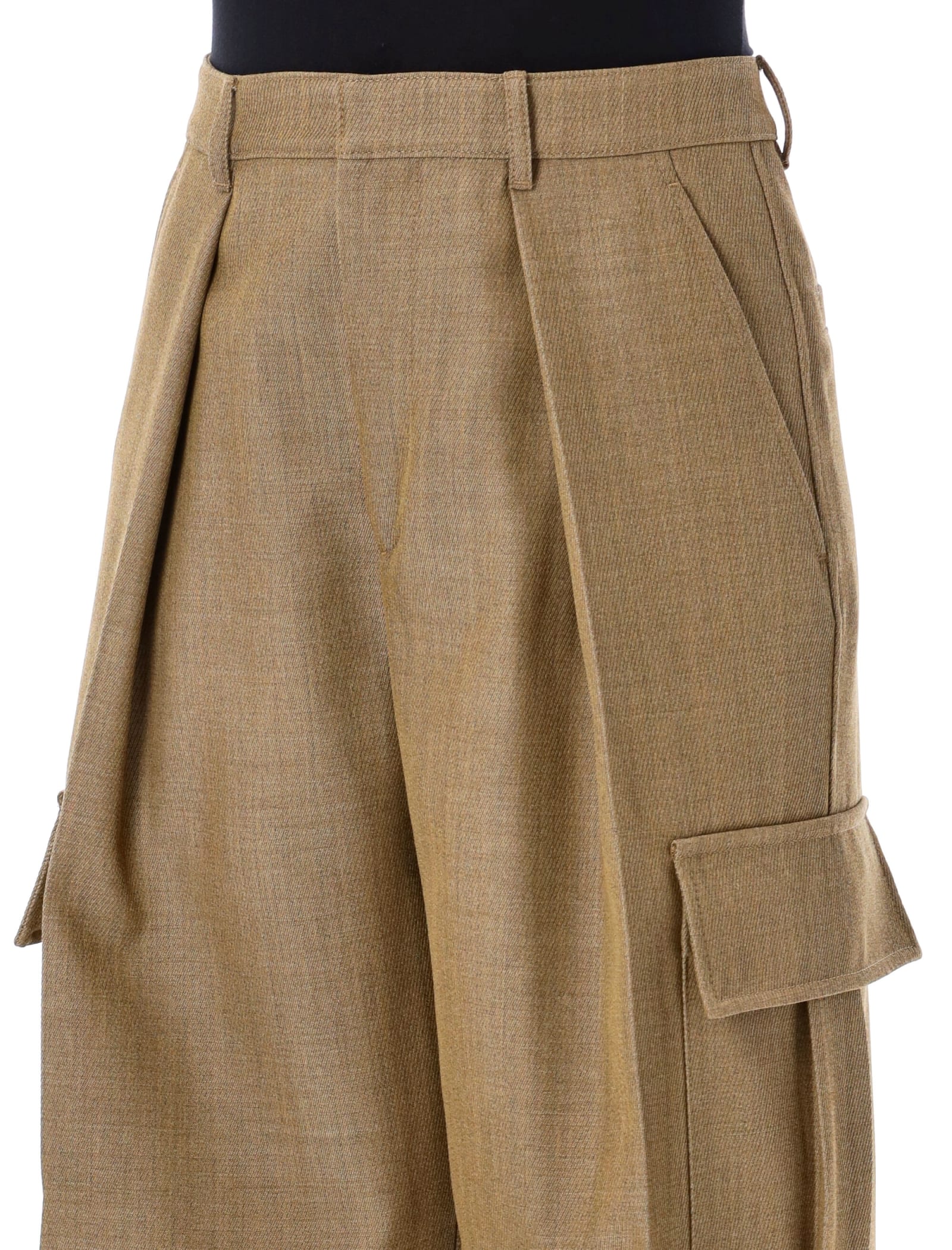 Shop Burberry Au24-ww-cie Pants In Beige