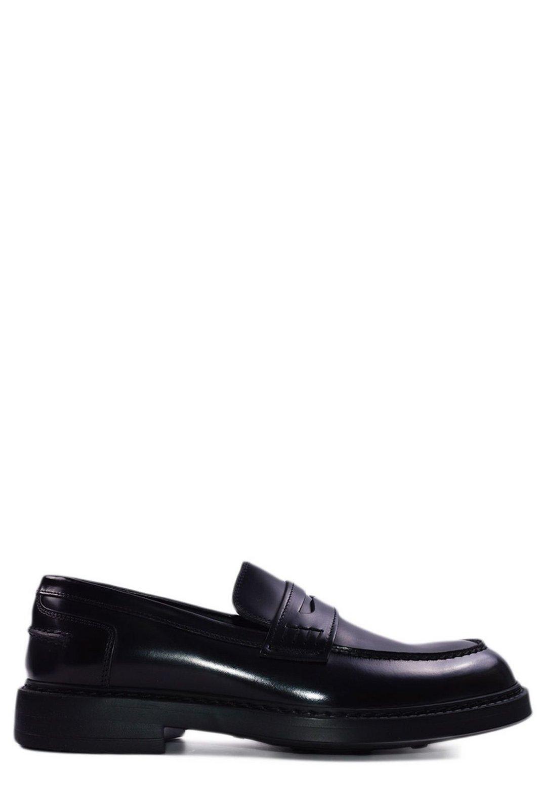 Shop Doucal's High-shine Slip-on Loafers In Nero