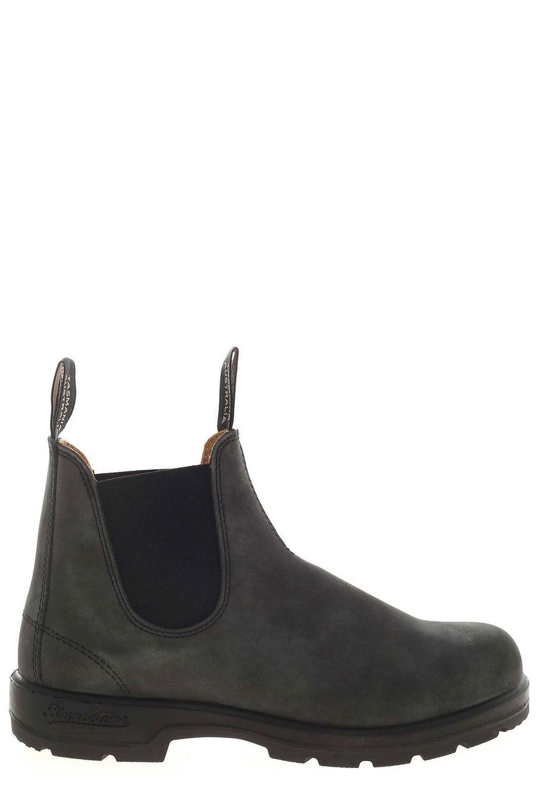 Shop Blundstone 587 Chelsea Boots In Rustick Black