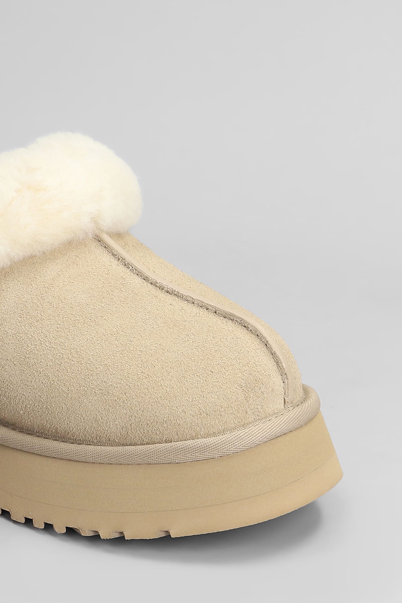 Ugg Disquette Slipper-mule In Beige Suede