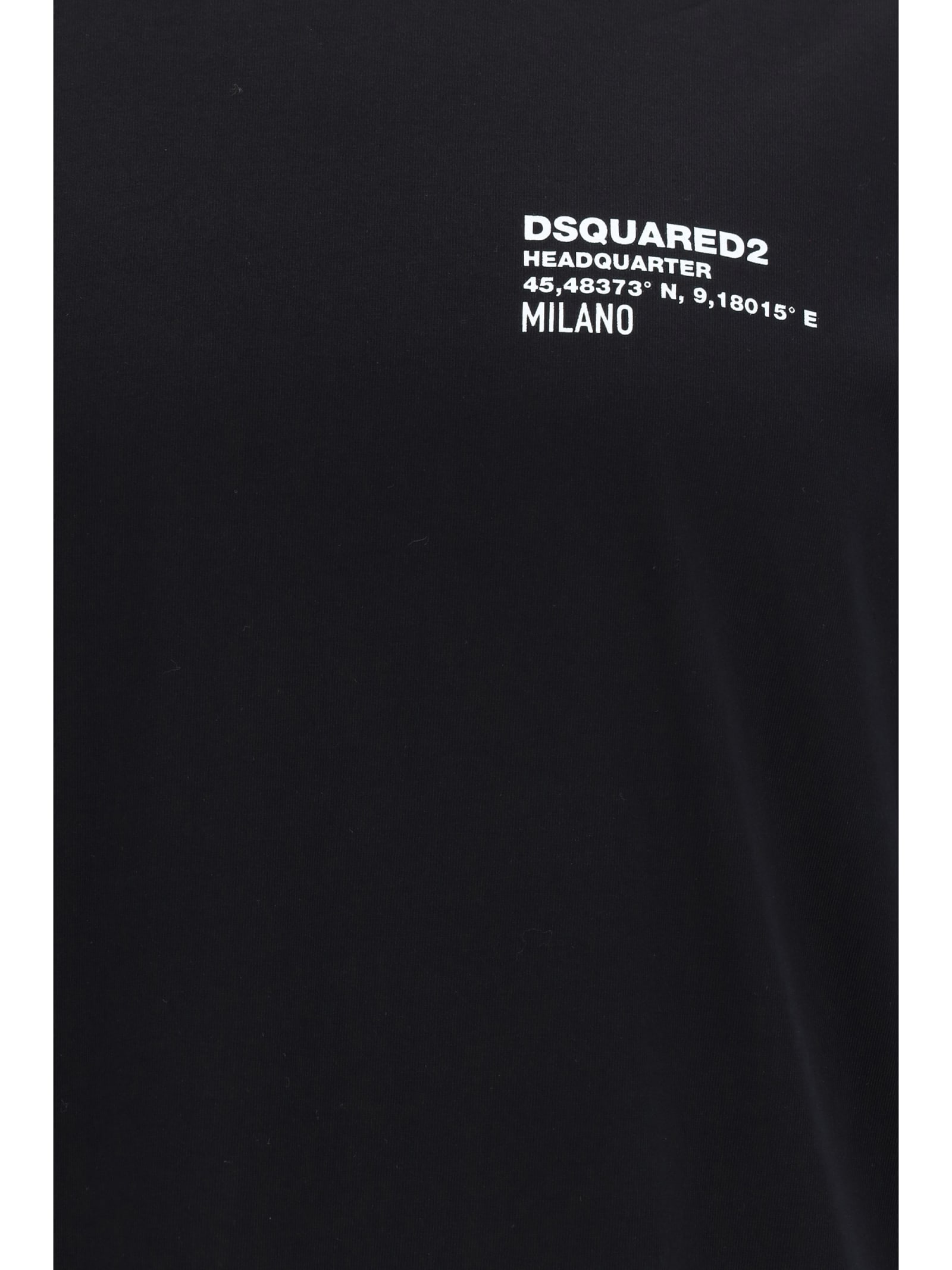 Shop Dsquared2 T-shirt In 900