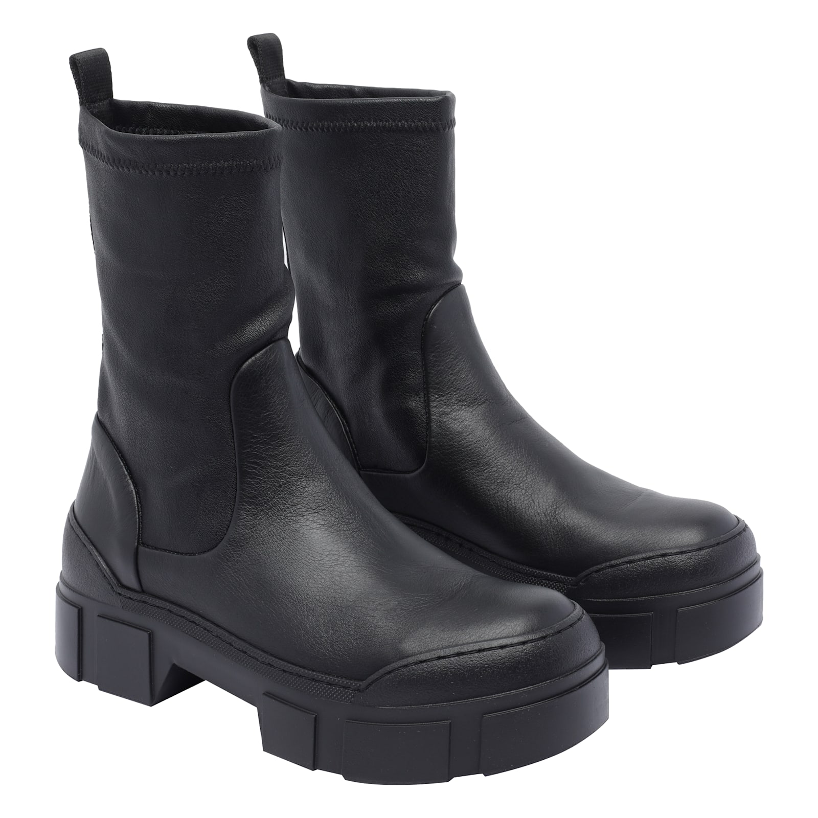 Vic Matie Travel Davison Booties In Black