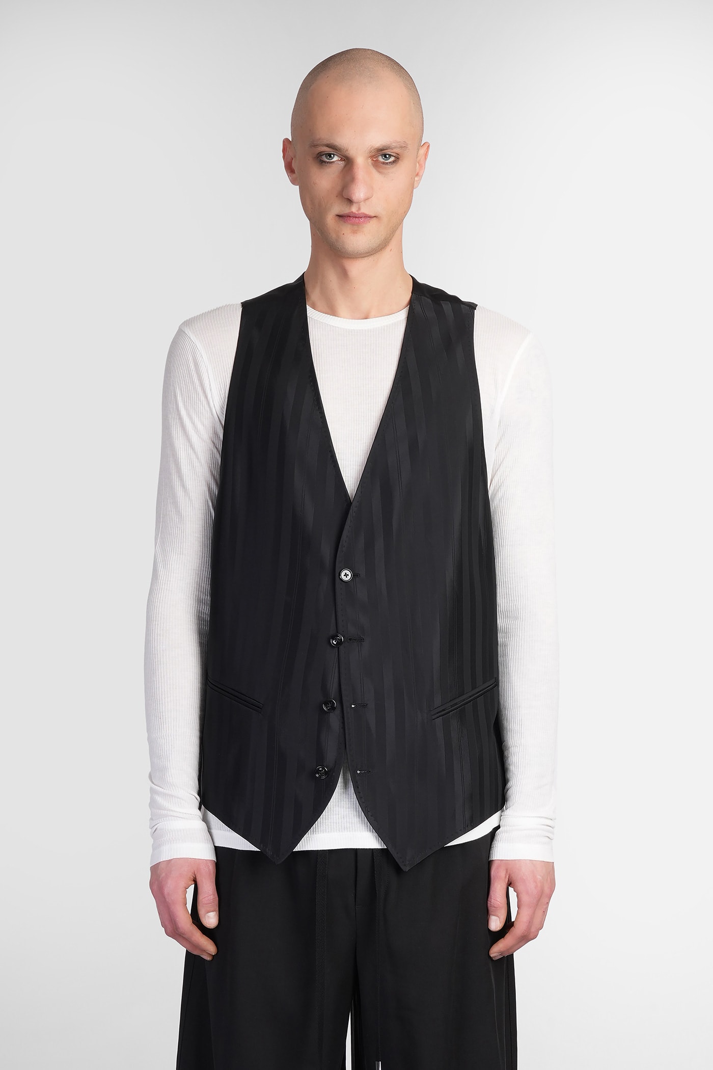 Juikko Vest In Black Viscose