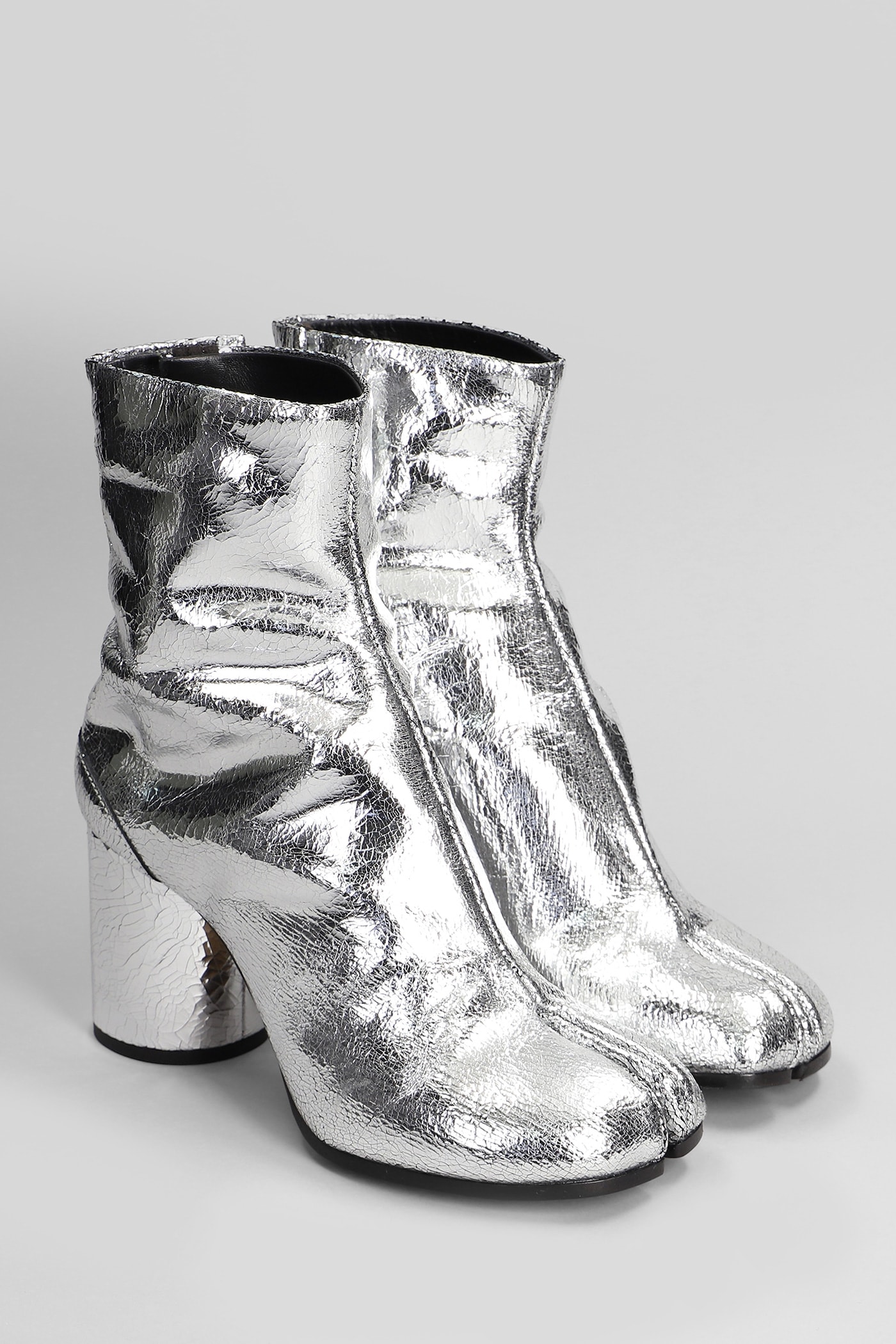 MAISON MARGIELA TABI HIGH HEELS ANKLE BOOTS IN SILVER LEATHER 