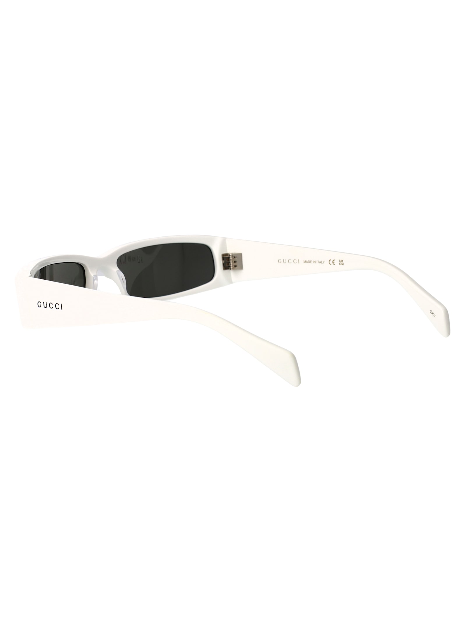 Gucci Eyewear Rectangular Frame Sunglasses In White-white-grey