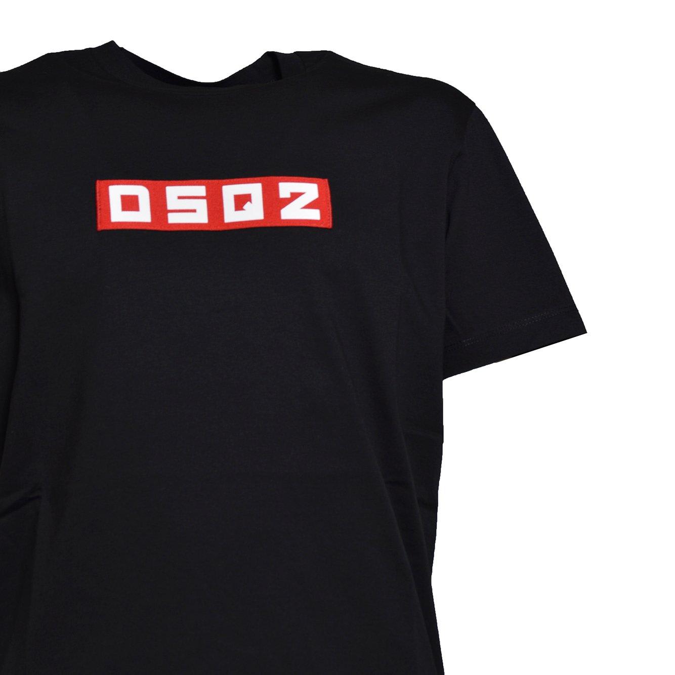 Dsquared2 D2 Logo Patch Crewneck T-shirt In Nero