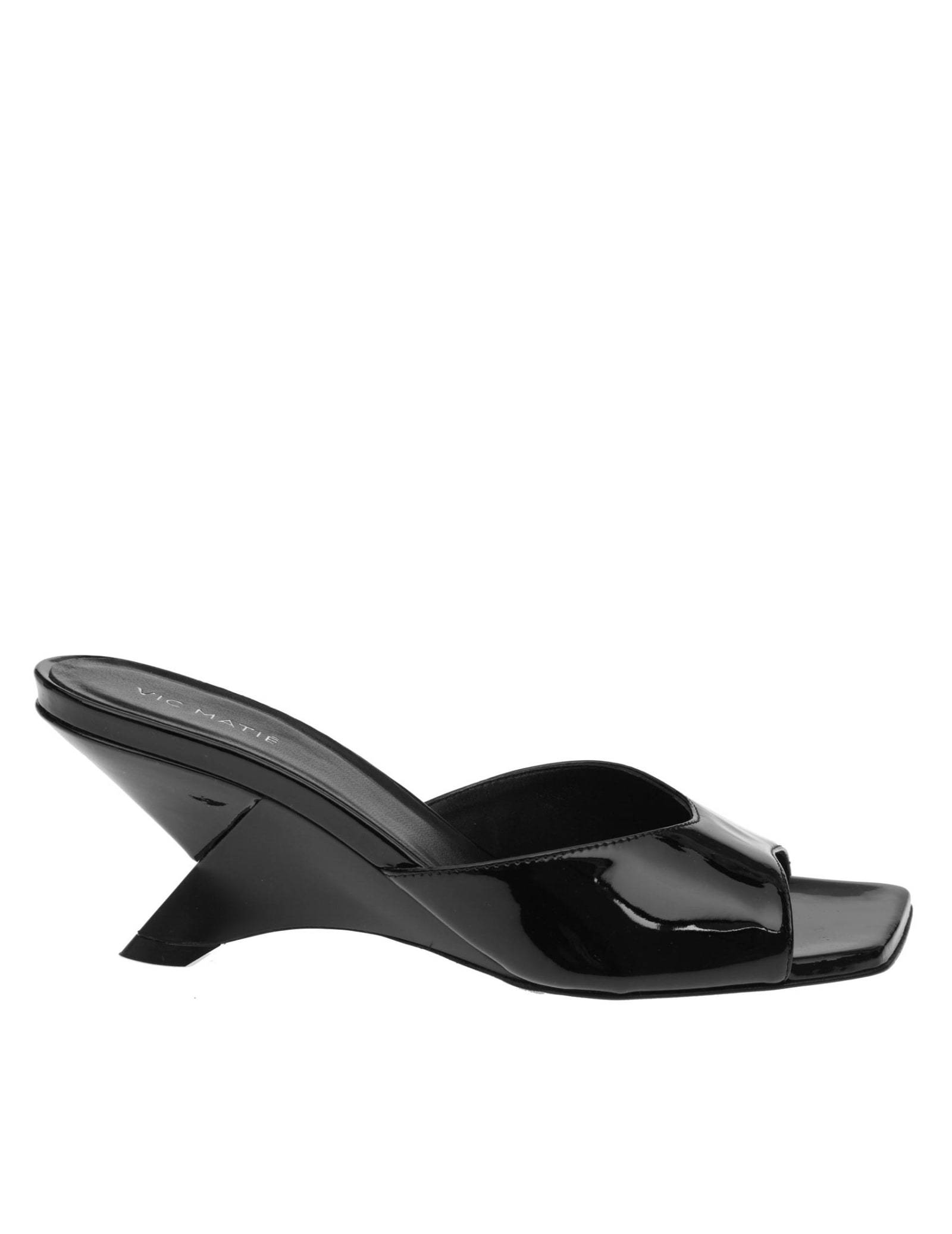 Vic Matié Feather Mules In Black Patent Leather
