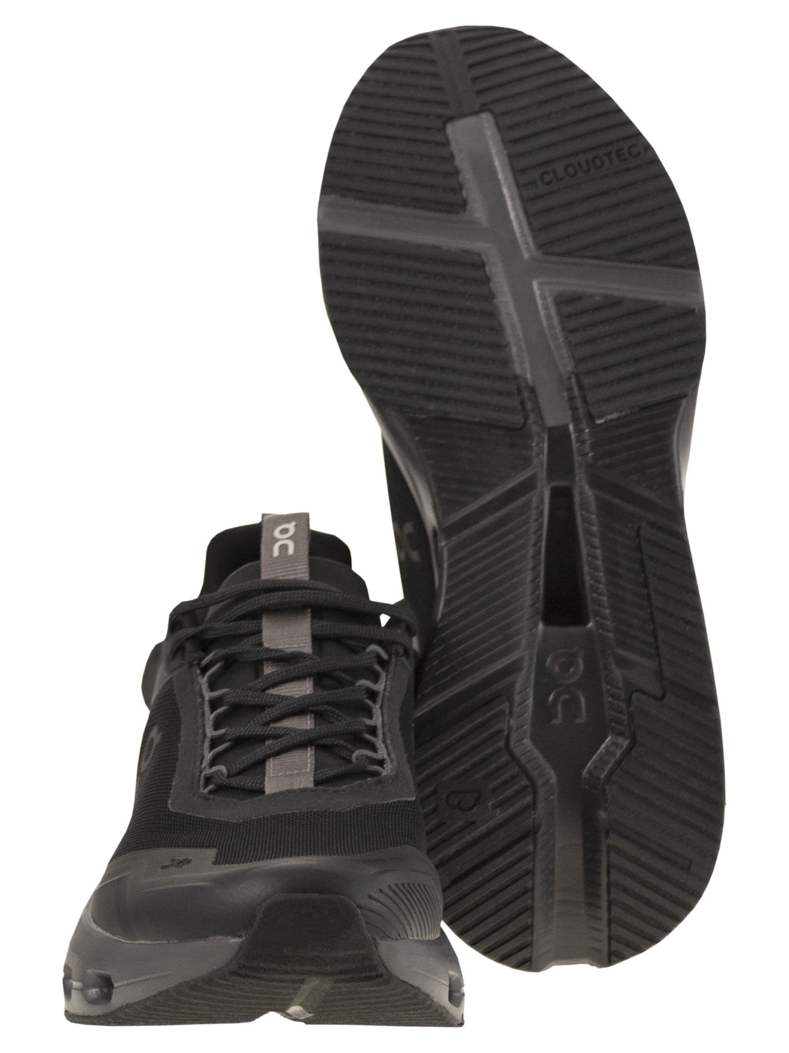 On Cloudnova X - Technical Fabric Trainers In Black