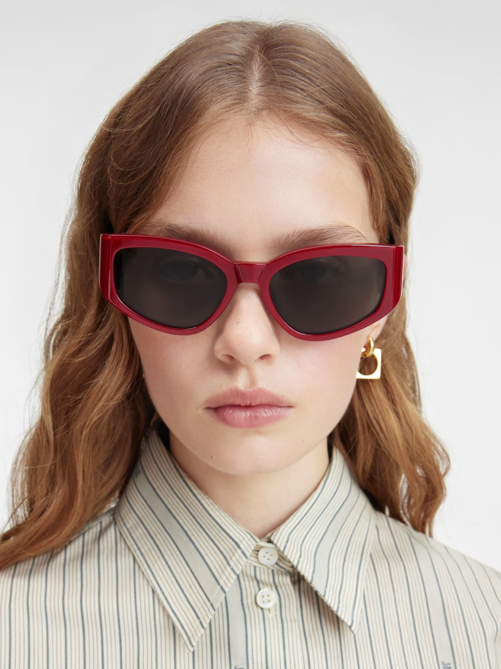 Shop Jacquemus Gala - Burgundy Sunglasses