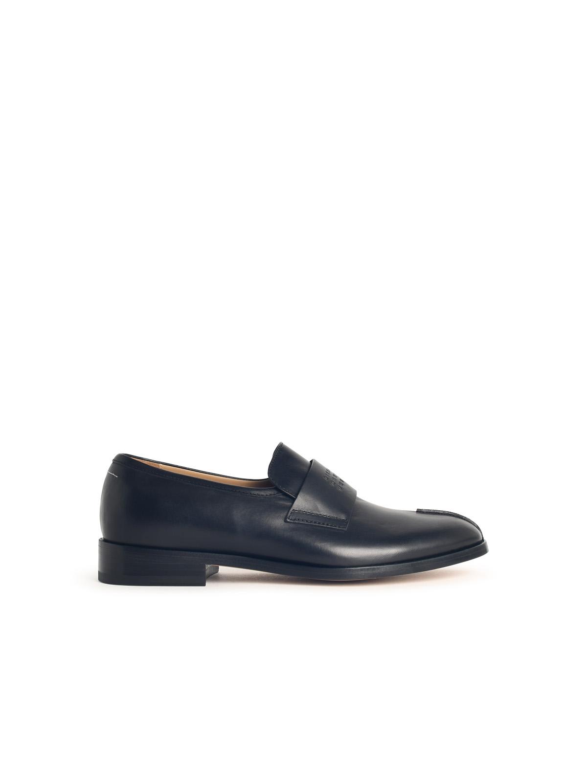 Mm6 Maison Margiela Tabi Leather Slip-on Shoes In Black