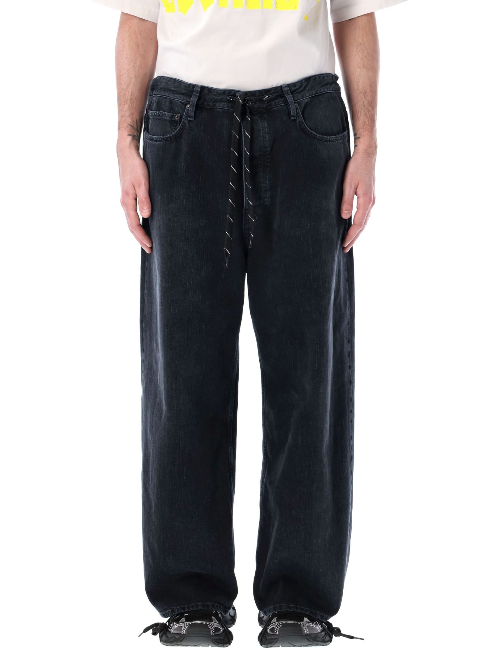 Wide-leg Jeans