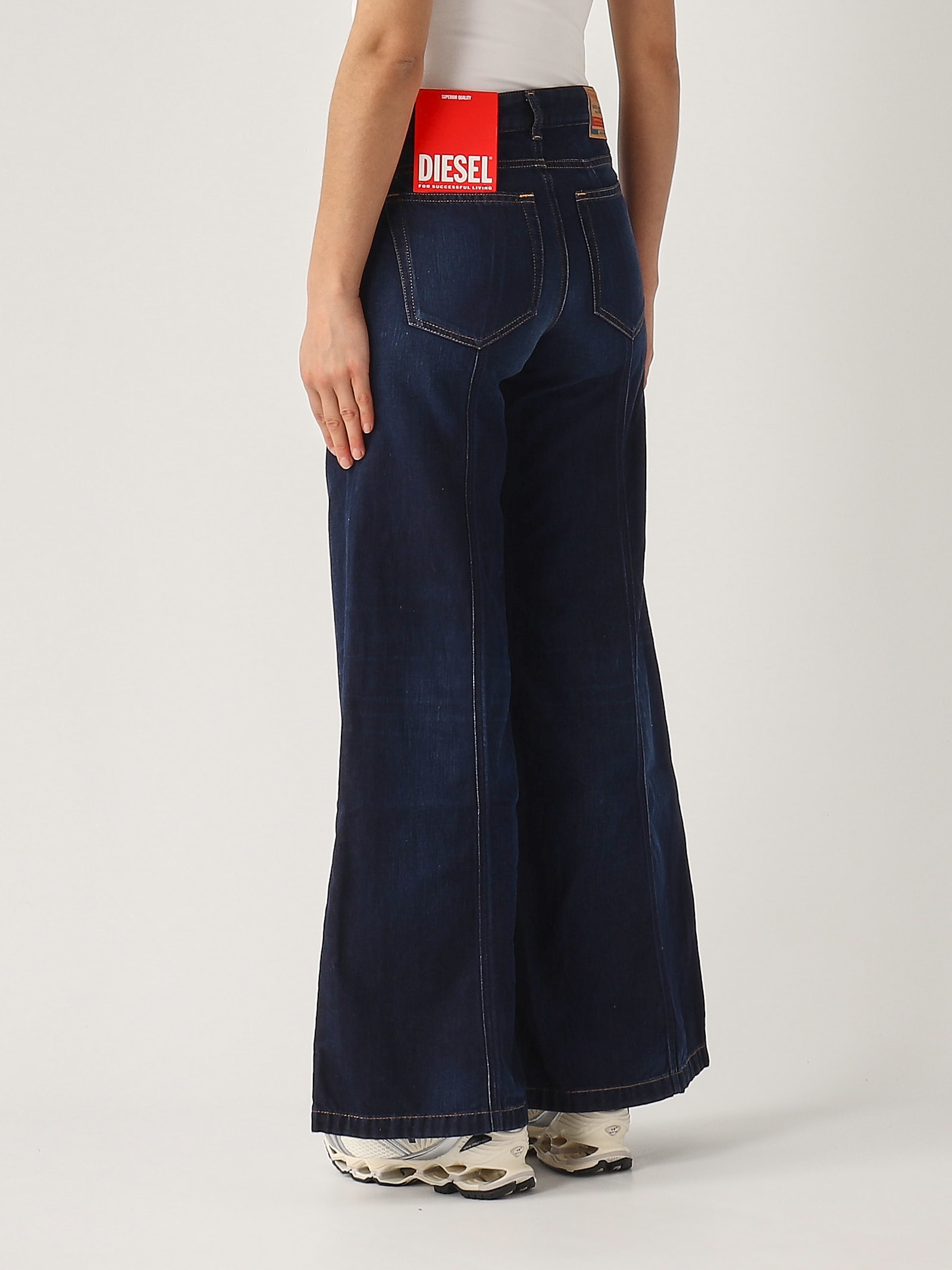 Diesel Logo-patch Wide Leg Jeans In Denim Scuro