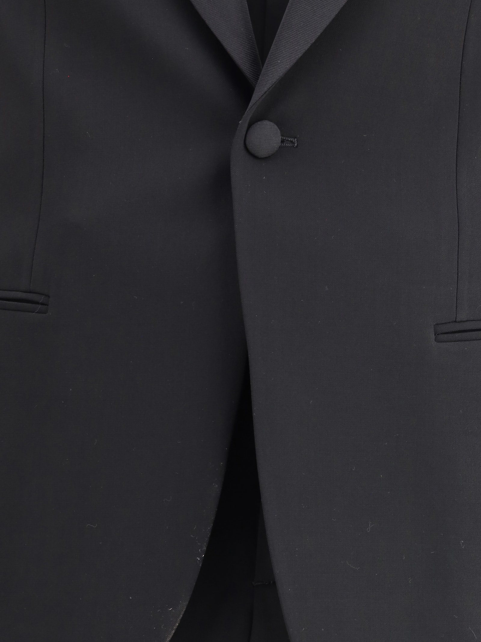 Giorgio Armani Men Slim Fit Tuxedo