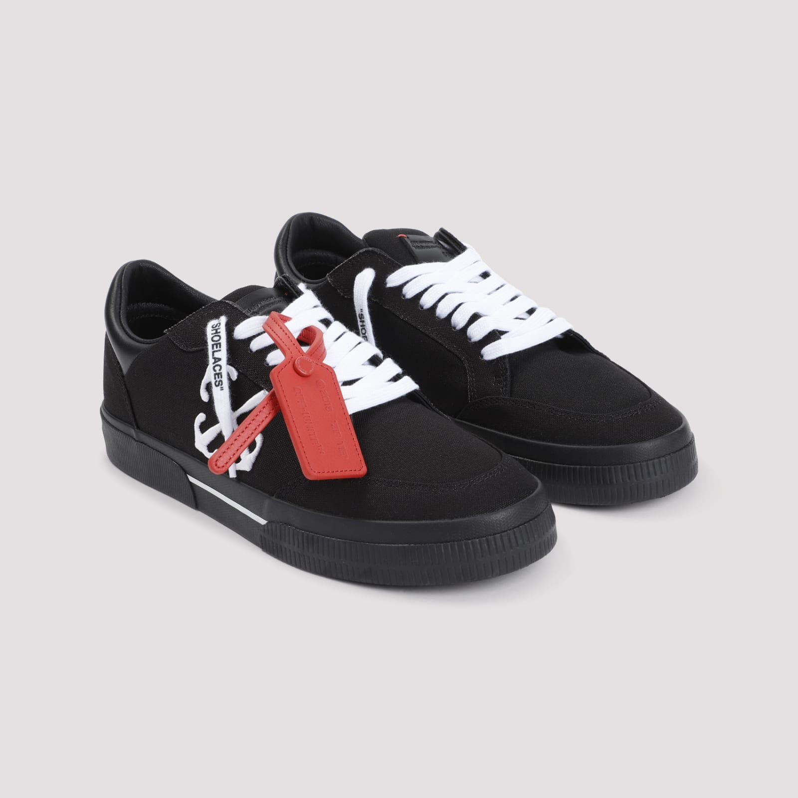 Shop Off-white New Low Vulcanized Sneakers In Black White