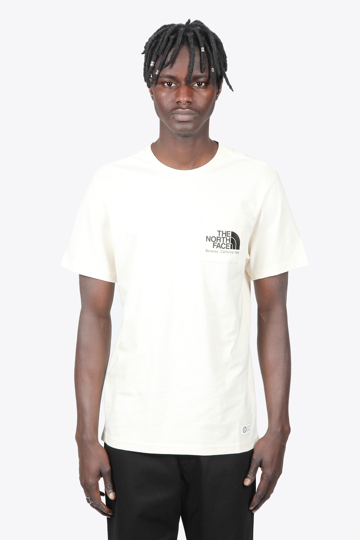 The North Face M Berkeley California Pocket T Scrap Beige cotton t-shirt with chest pocket
