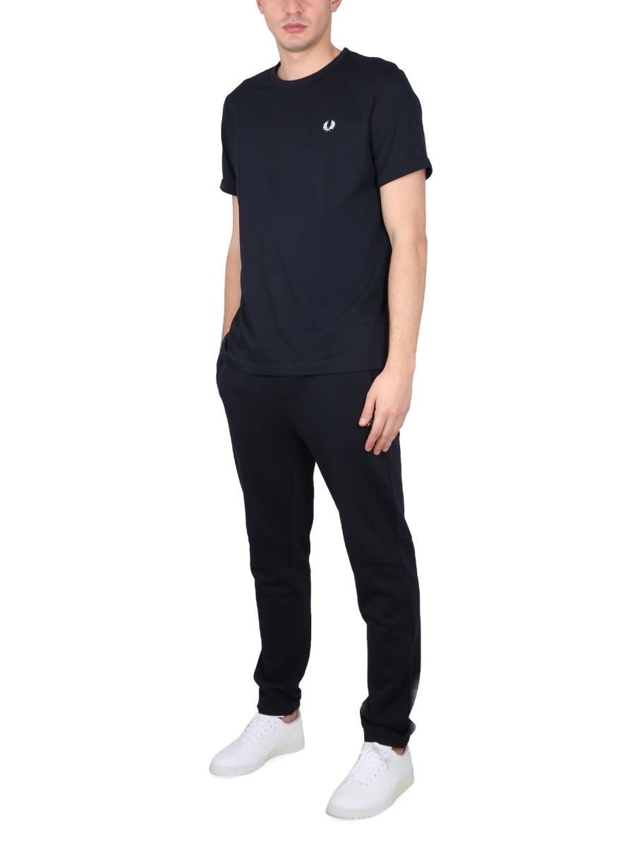 Fred Perry Classic Crew Neck Tee In Black