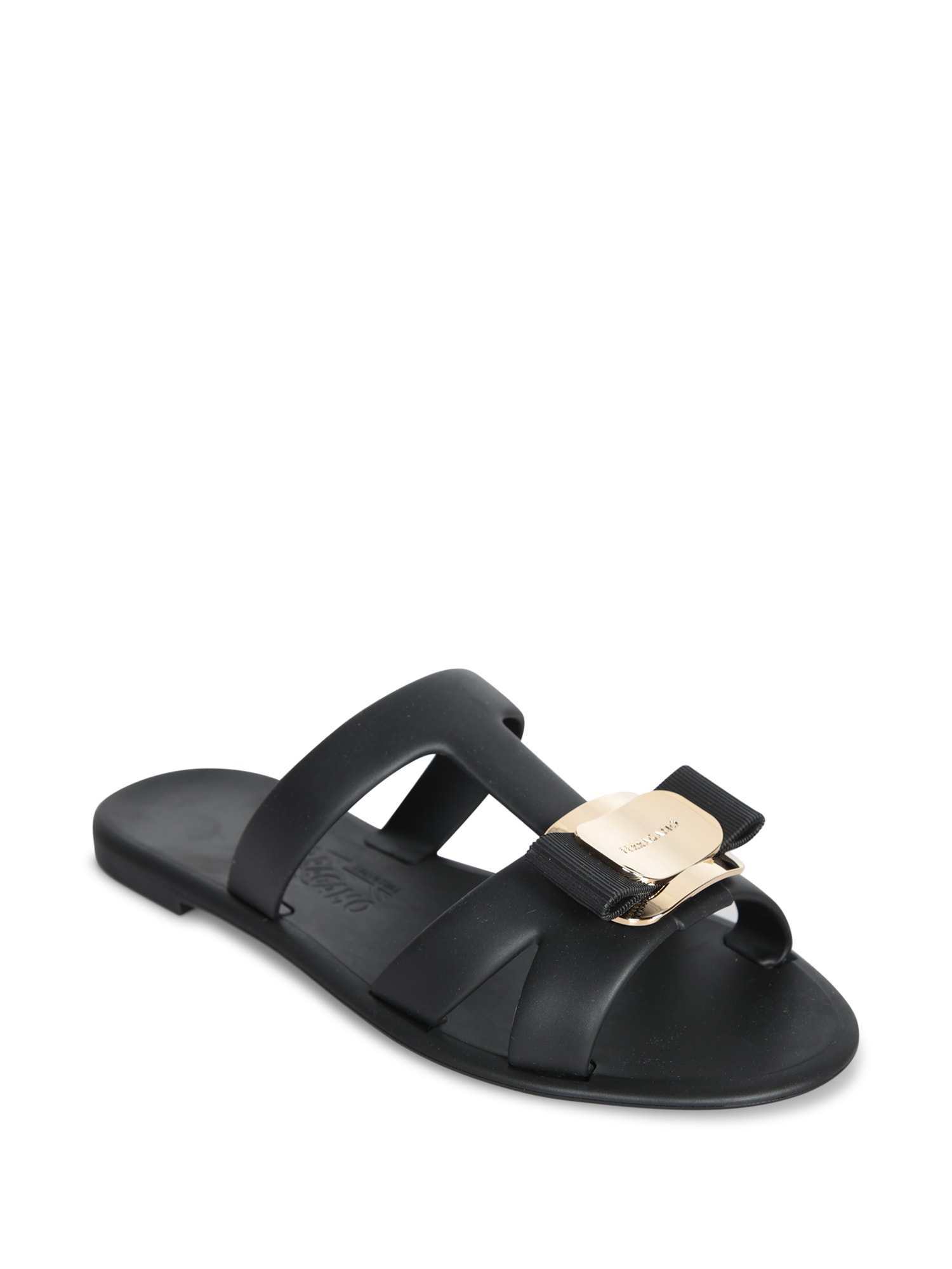 Shop Ferragamo Vara Rubber Sandals In Black