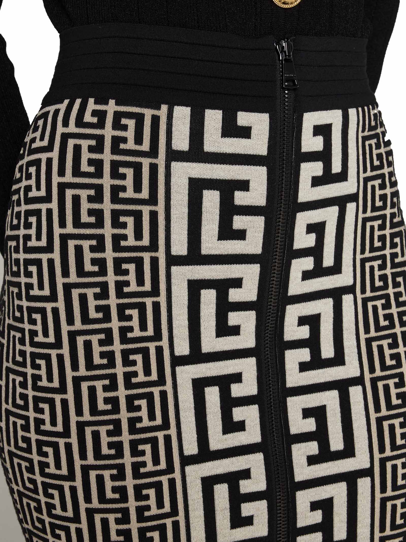 Shop Balmain Skirt In Ivoire Noir