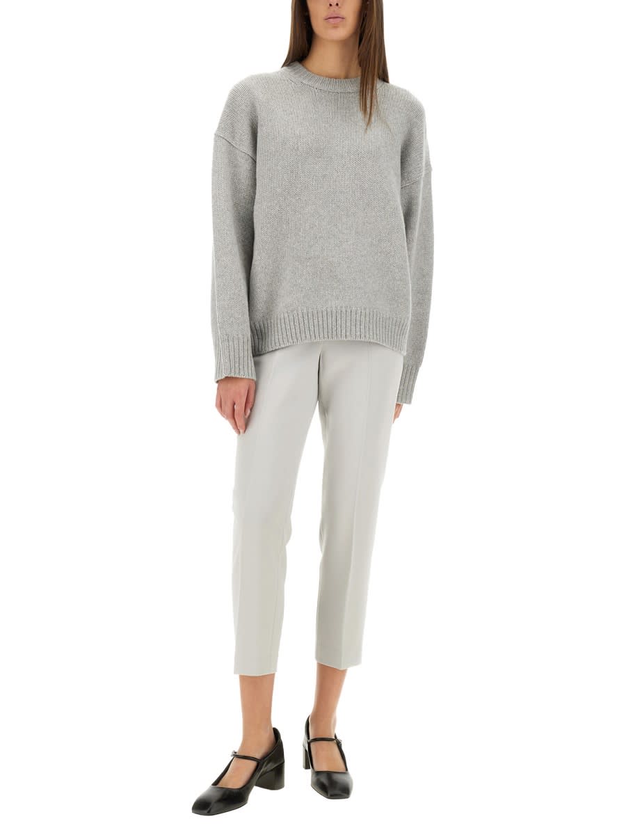 Theory Regular Fit Pants Size 6 In Grey