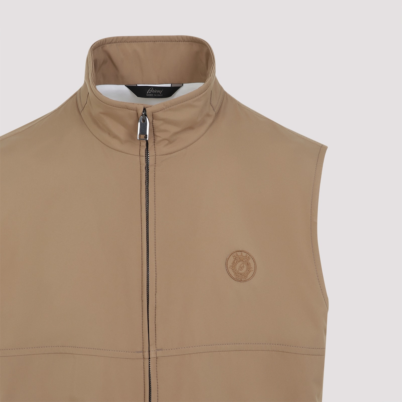 Brioni Logo Zip-up Gilet In Kaki