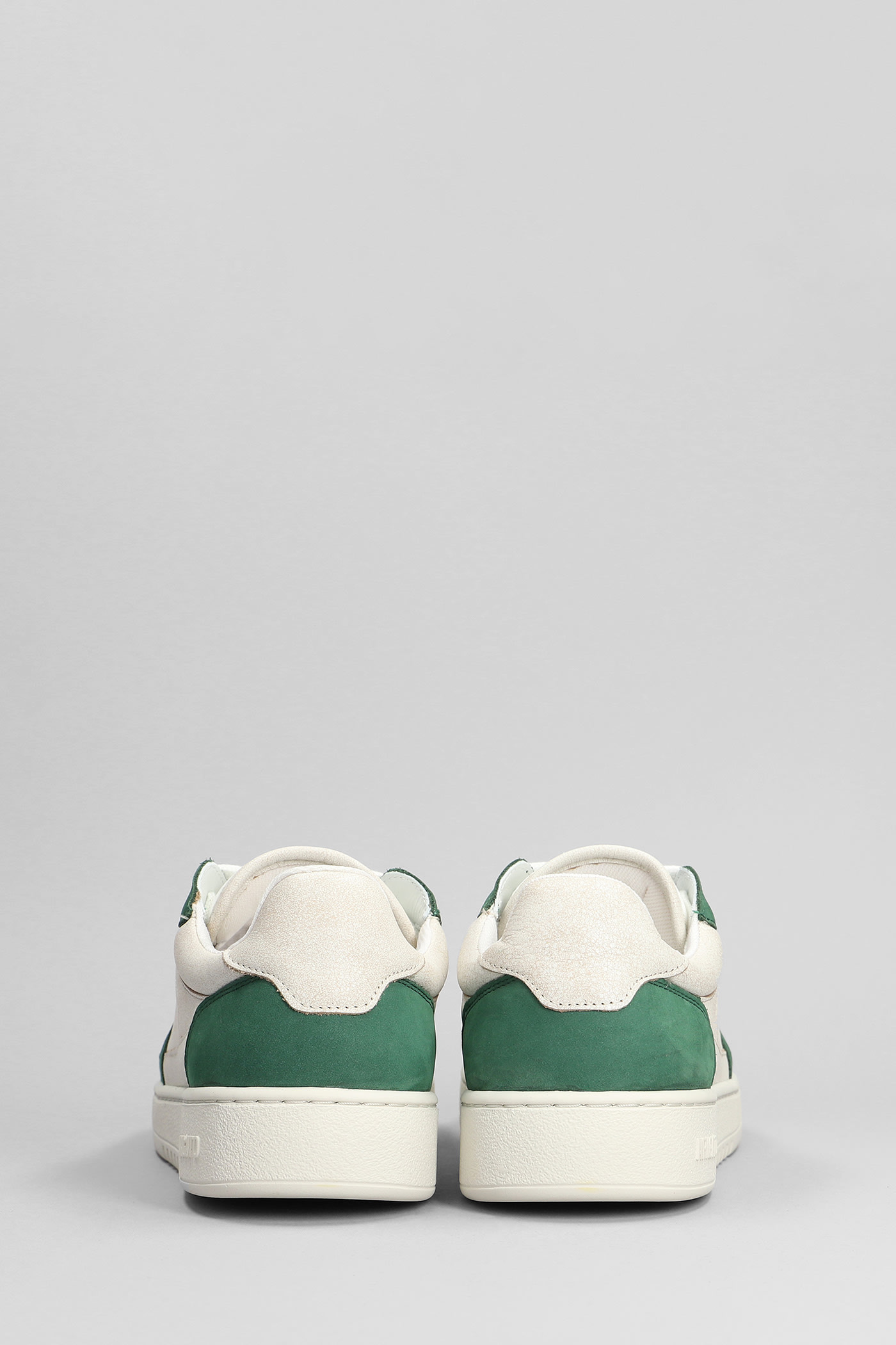 Shop Axel Arigato Dice Lo Sneakers In White Leather