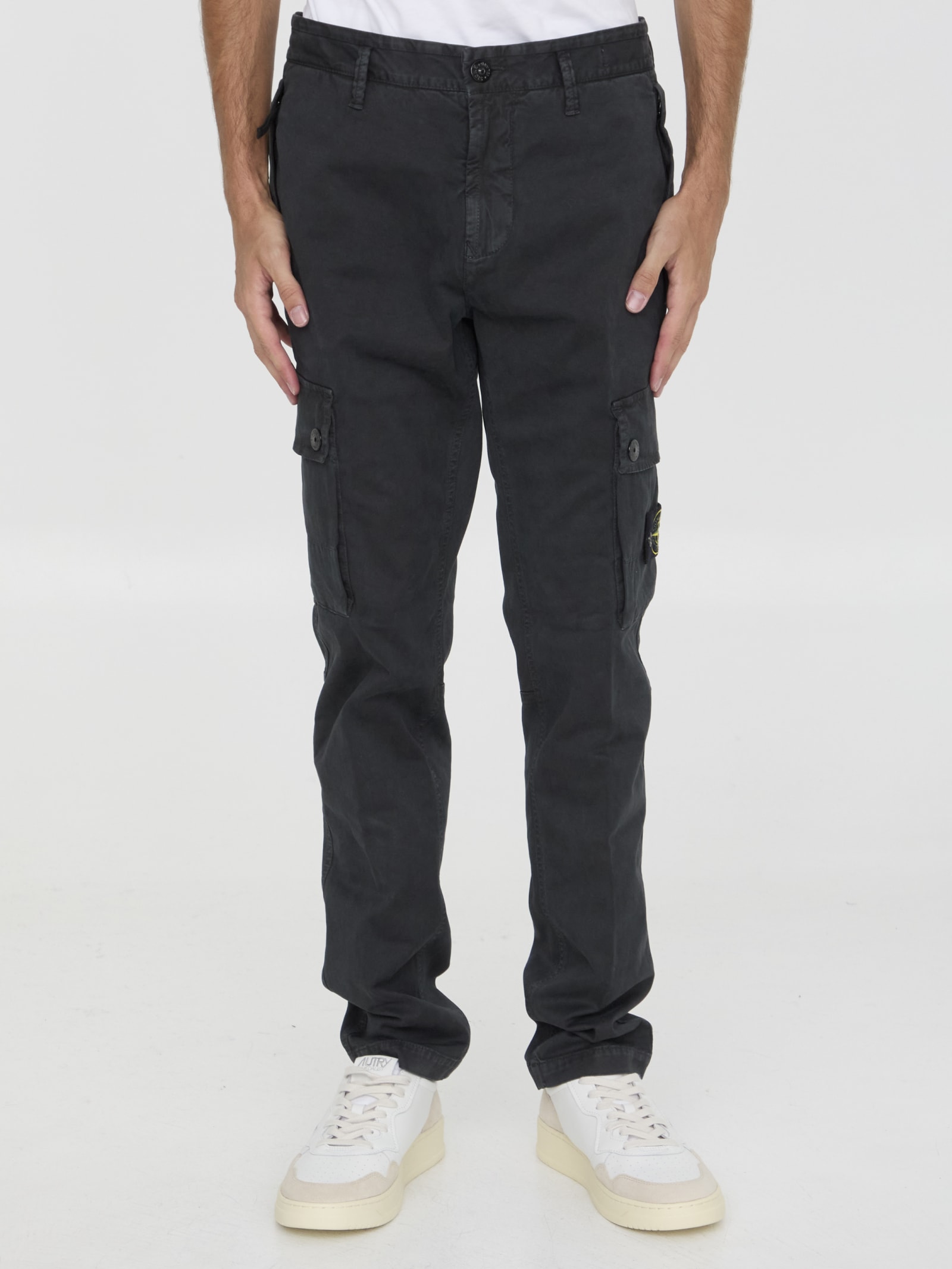 Shop Stone Island Slim Pants In Nero