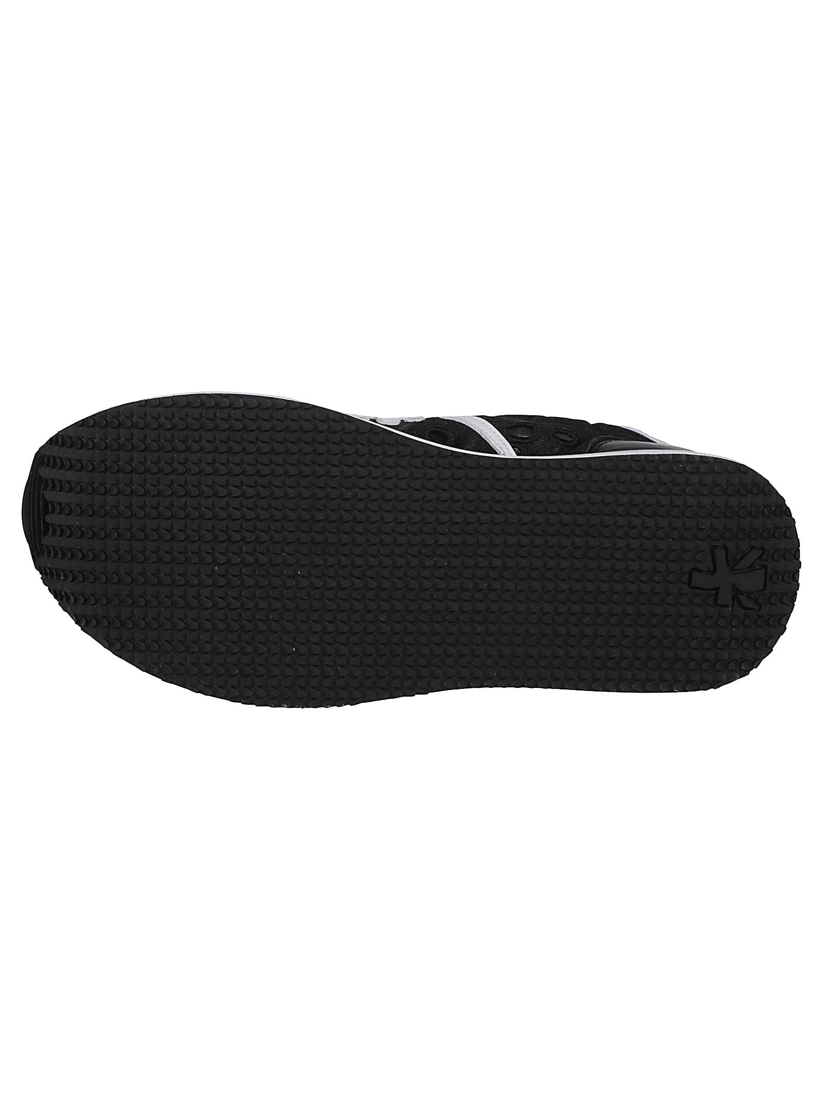 Premiata Beth Sneakers In Black Leather And Fabric In Black