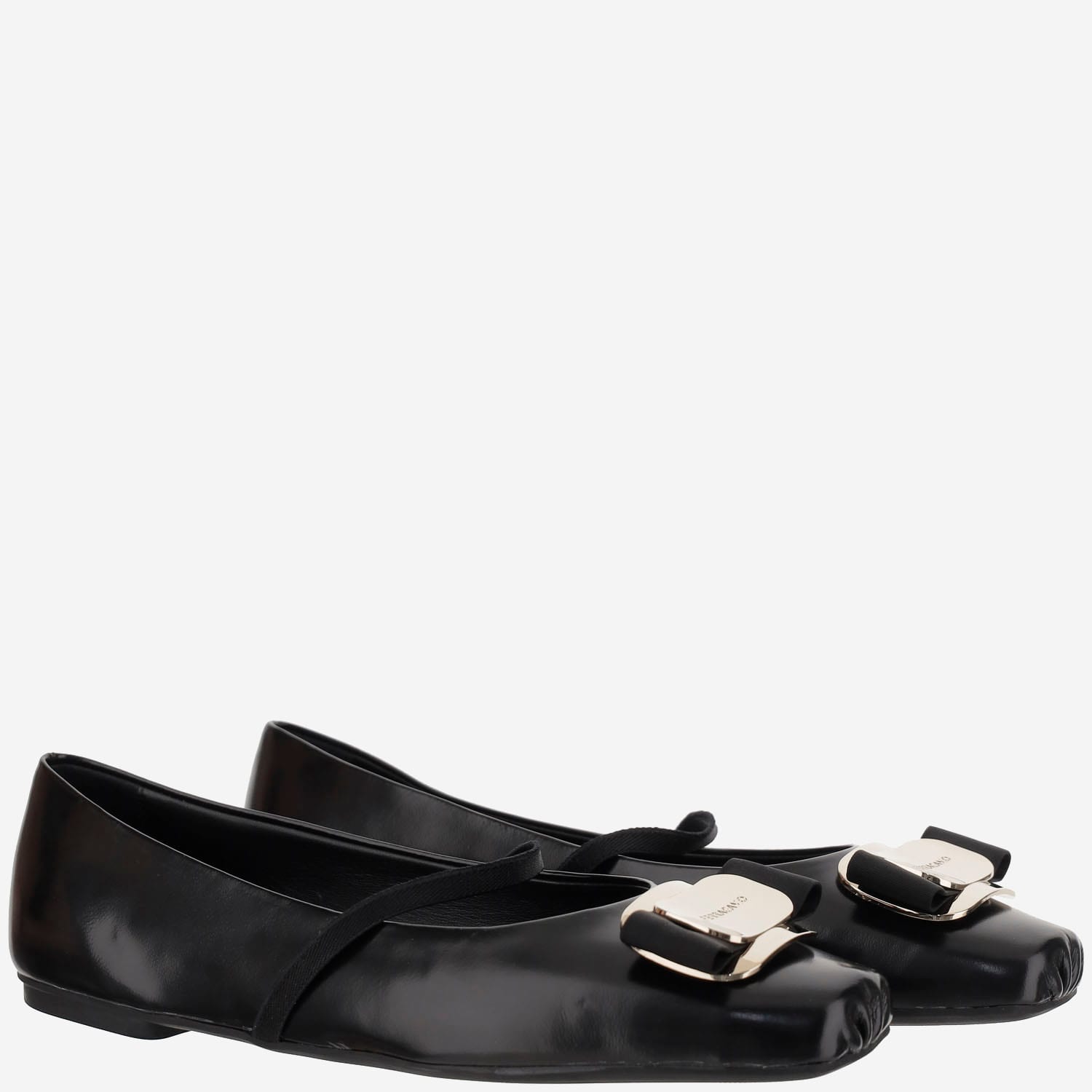 Ferragamo New Vara Bow-embellished Ballet Flats In Black