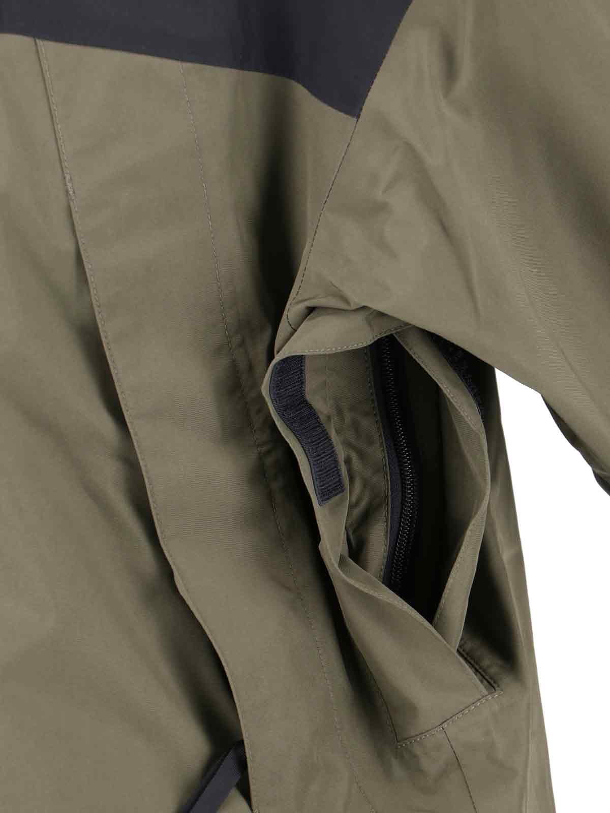 The North Face Versatile Jacket With Adjustable Hood And Pockets In Green